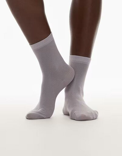 【送料無料】 トップショップ レディース 靴下 アンダーウェア Topshop sheer ribbed socks in lilac LILAC 【送料無料】 トップショップ レディース 靴下 アンダーウェア Topshop sheer ribbed socks in lilac LILAC