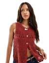 【送料無料】 ブレーブソウル レディース カーディガン アウター Brave Soul open knit crochet vest with pocket detail in red RED