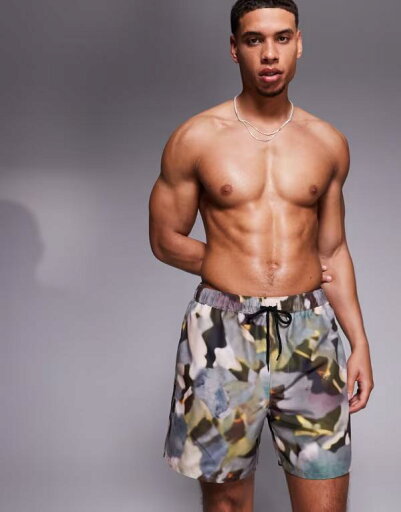 【送料無料】 エイソス メンズ ハーフパンツ・ショーツ 水着 ASOS DESIGN swim shorts in mid length in green camo print GREEN 【送料無料】 エイソス メンズ ハーフパンツ・ショーツ 水着 ASOS DESIGN swim shorts in mid length in green camo print GREEN