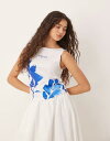 【送料無料】 エイソス レディース ベスト トップス ASOS DESIGN boat neck tank top with photographic flor...