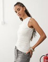 【送料無料】 モンキ レディース ベスト トップス Monki sleeveless tank with ruched side details in off ...