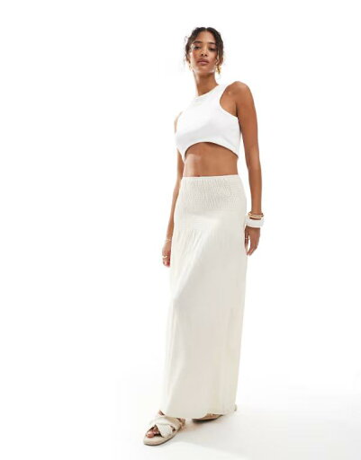 【送料無料】 ピーシーズ レディース スカート ボトムス Pieces smocked waist maxi skirt in cream Sandshell 【送料無料】 ピーシーズ レディース スカート ボトムス Pieces smocked waist maxi skirt in cream Sandshell
