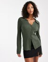 【送料無料】 エイソス レディース カーディガン アウター ASOS DESIGN longline collared cardigan in khaki Kh...