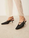 【送料無料】 マンゴ レディース サンダル シューズ Mango square sling back kitten heels with buckle detail in black Black