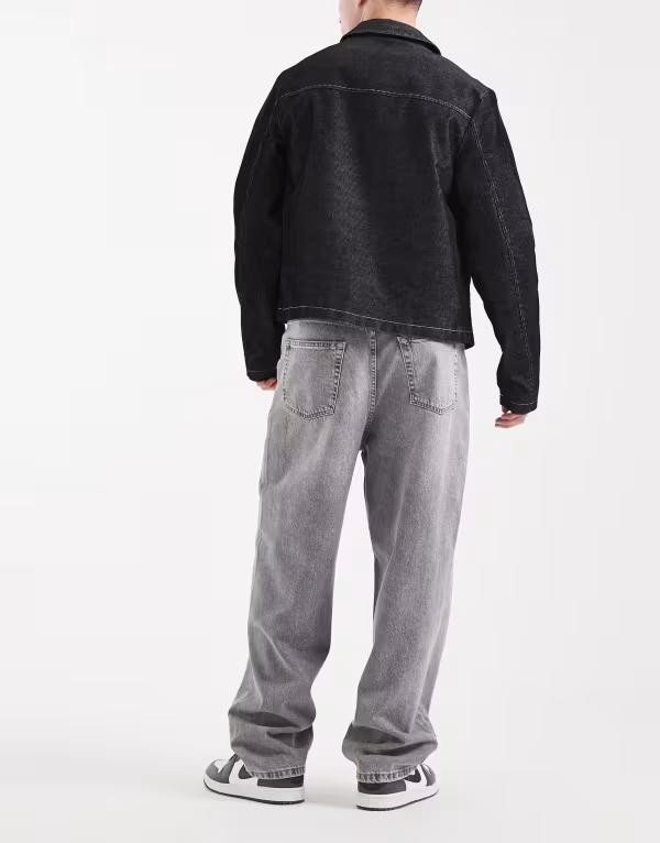 【送料無料】 オンリーアンドサンズ メンズ デニムパンツ ボトムス ONLY & SONS Fade loose fit jeans in gray Medium gray denim