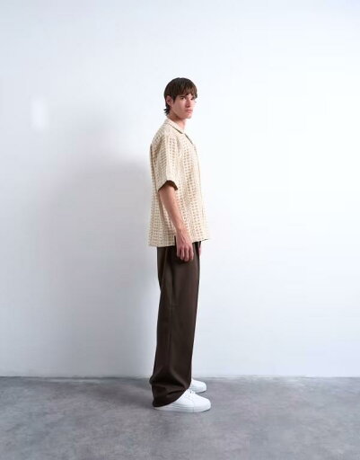 【送料無料】 トップマン メンズ シャツ トップス Topman relaxed fit short sleeve two tone textured shirt in stone PINK