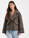 【送料無料】 オブジェクト レディース ジャケット・ブルゾン アウター Object borg teddy aviator jacket with contrast stitch in brown Morel/Black Detail