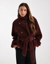 【送料無料】 エイソス レディース コート アウター ASOS DESIGN teddy cropped trench coat in burgundy Burgundy