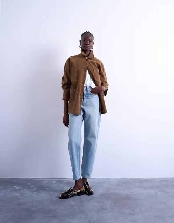 【送料無料】 トップショップ レディース デニムパンツ ボトムス Topshop Original Mom high rise jean in bleach Bleach