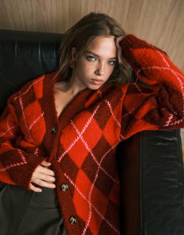 エイソス レディース アウター カーディガン ASOS DESIGN argyle brushed boyfriend cardigan Red レッド