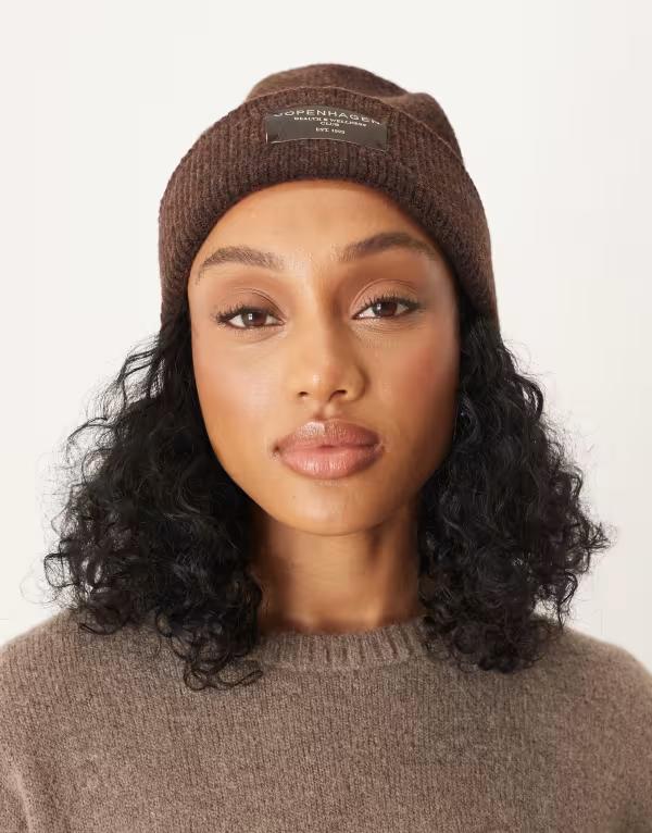 エイソス レディース アクセサリー 帽子 ASOS DESIGN Copenhagen label beanie in chocolate Chocolate チョコレート