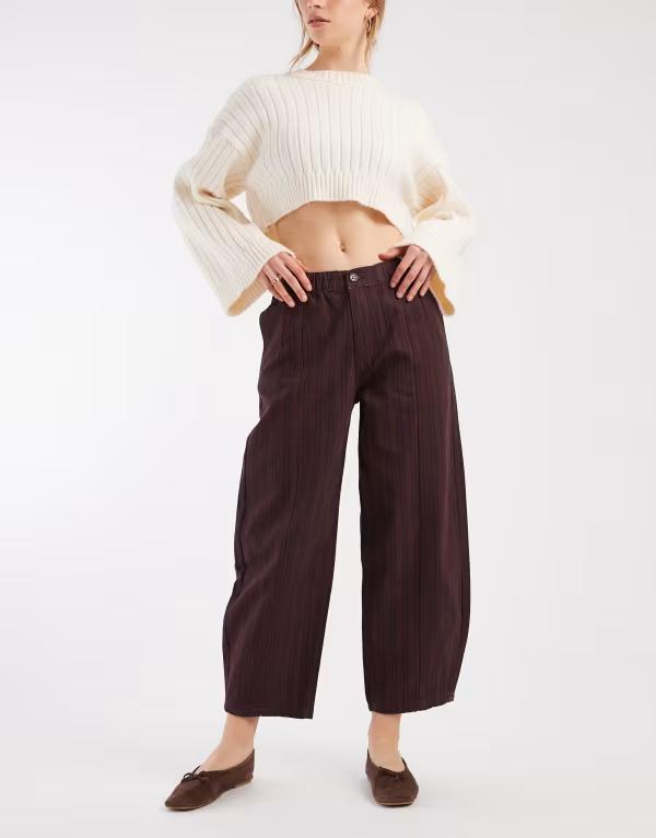 エイソス レディース ボトムス カジュアルパンツ パンツ ASOS DESIGN laundered pull on barrel leg pants and navy stripes Burgundy stripe バーガンディ