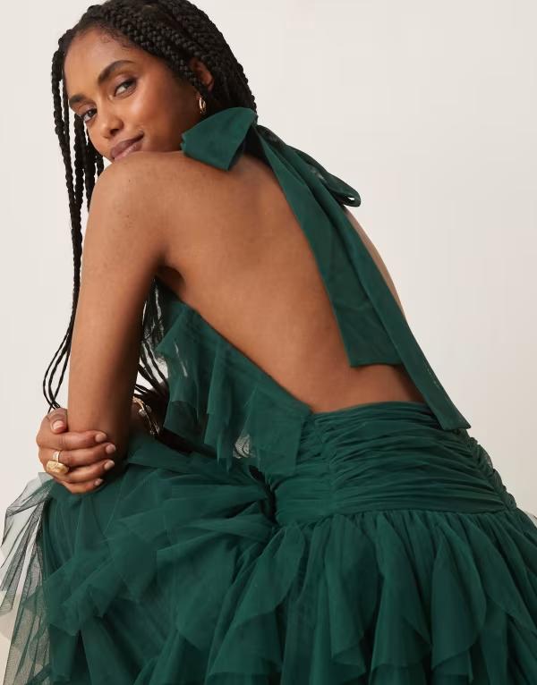 【送料無料】 レース アンド ビーズ レディース ワンピース トップス Lace & Beads halter neck tulle maxi dress in emerald green Emerald Green