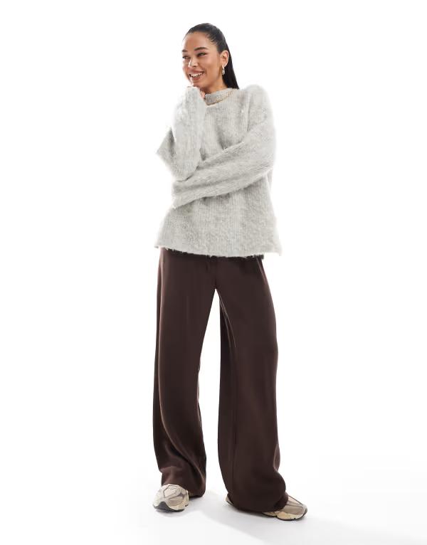 エイソス レディース ボトムス カジュアルパンツ ワイドレッグ パンツ ASOS DESIGN soft tailored wide leg pull on pants in chocolate Chocolate チョコレート