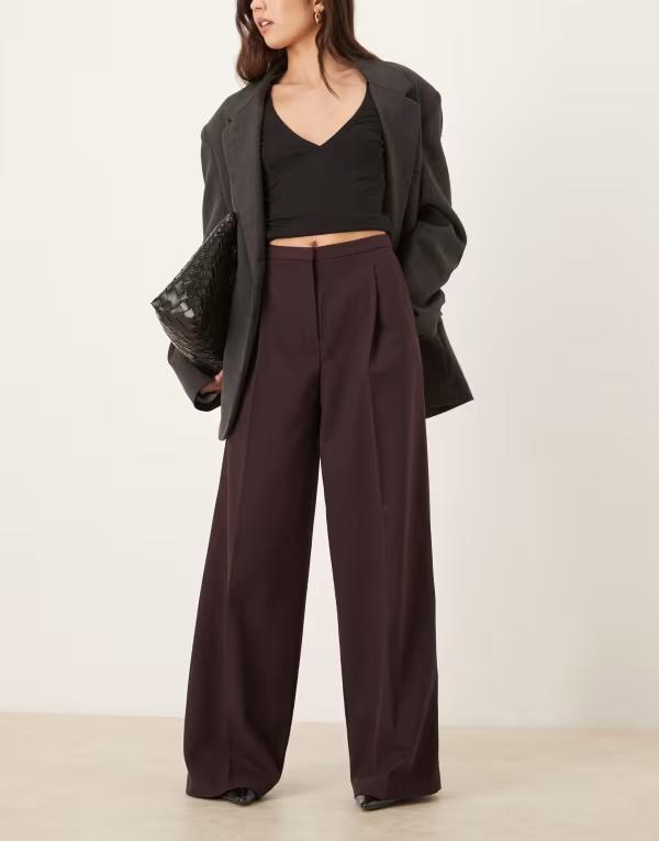 マンゴ レディース ボトムス カジュアルパンツ Mango seam frontailored pants in fig