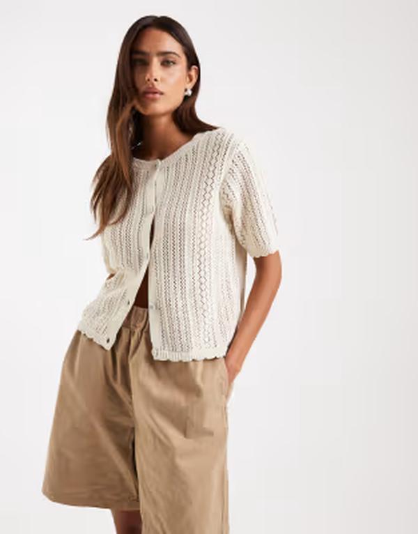 ピーシーズ レディース アウター カーディガン ニット Pieceshort sleeve pointelle knit cardigan in birch cream Birch クリーム