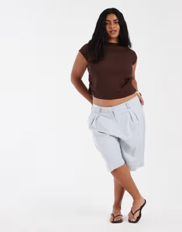 エイソス レディース ボトムス ハーフパンツ・ショーツ ショートパンツ ASOS DESIGN Curve longline mensy shorts in soft blue ブルー