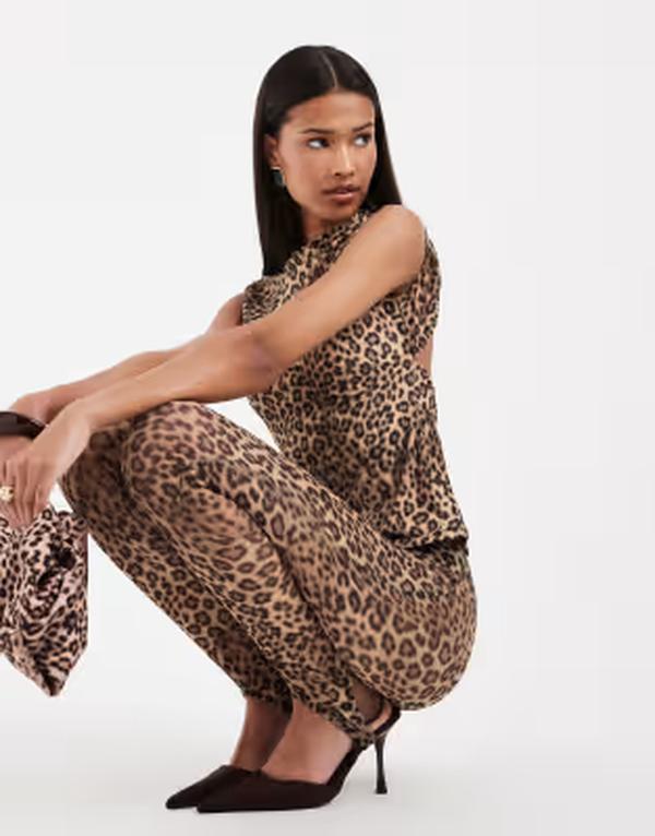 エイソス レディース トップス シャツ オープンバック ハイネック プリント メッシュ ASOS DESIGN meshigh neck open back top in leopard print BROWN ブラウン