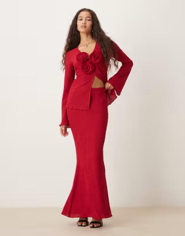 プリティラヴィッシュ レディース ボトムスカート マキシ Pretty Lavish Evalina crinkle maxi skirt - part of a set Wine ワイン