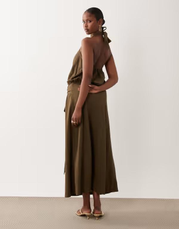エイソス レディース トップス ワンピース リネン マキシ ホルター ASOS DESIGN linen look halter neck bubble hemaxi dress Khaki カーキ