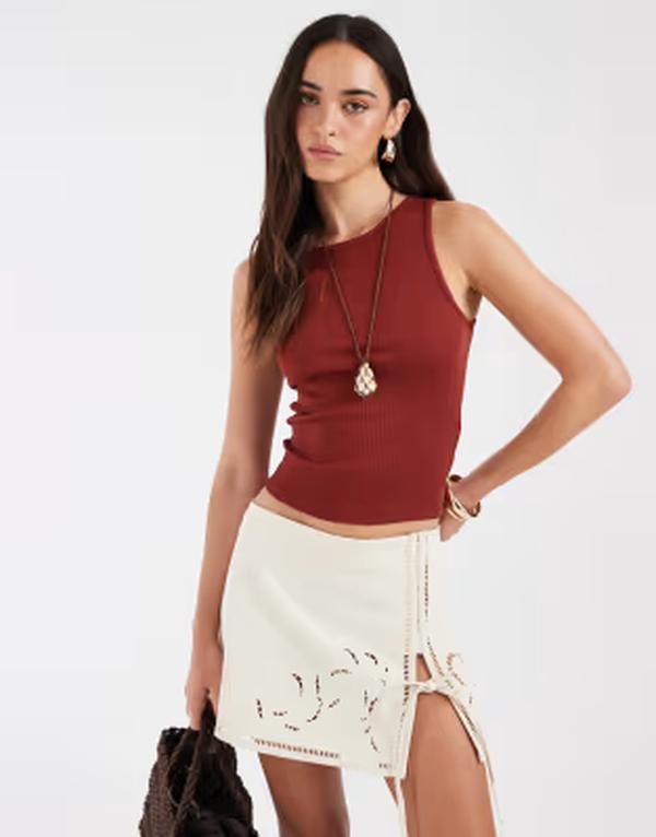 エイソス レディース トップス シャツ ASOS DESIGN twist detail scoop neck cami Burgundy バーガンディ