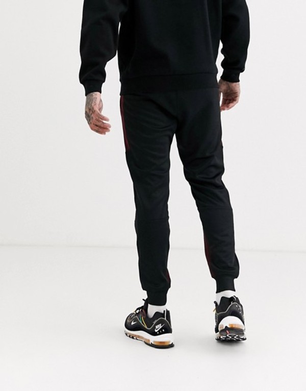 プルアンドベアー メンズ カジュアルパンツ ボトムス Pull&Bear Join Life tech sweatpants in black Black
