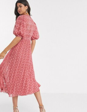 エイソス レディース ワンピース トップス ASOS DESIGN high neck pleated chevron dobby midi dress with puff sleeve in tea rose Tea rose