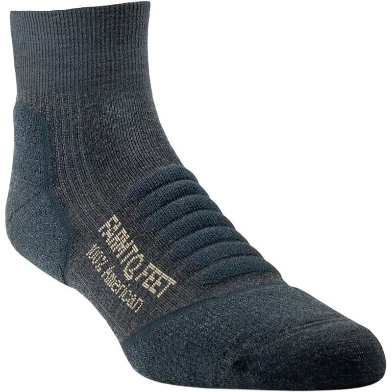 ■ブランド Farm To Feet (ファーム トゥ フィート)■商品名 Damascus Lightweight Technical 1/4 Crew Sock - Men's■商品は海外よりお取り寄せの商品となりますので、お届けまで10日-3週間前後お時間頂いております。 ■ブランド・商品・デザインによって大きな差異がある場合があります。 ■あくまで平均的なサイズ表ですので「目安」として参考にしてください。 ■お届けの商品は1枚目のお写真となります。色展開がある場合、2枚目以降は参考画像となる場合がございます。 ■只今、一部を除くすべて商品につきまして、期間限定で送料無料となります。 ■スマートフォンで商品を見ているお客様につきまして、商品ページに御座います「かごに追加」のボタンを押して頂きますと、お取り寄せが可能なサイズが選択できます。 ※沖縄・離島・一部地域は追加送料(3,300円)が掛かります。