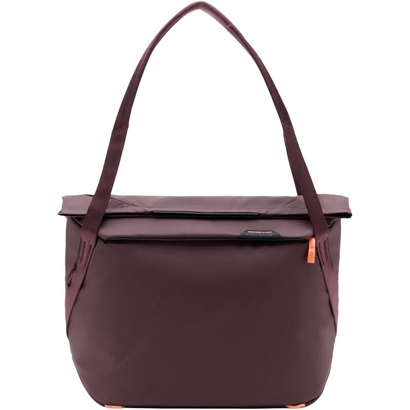■ブランド Peak Design (ピークデザイン)■商品名 Everyday 15L Tote■商品は海外よりお取り寄せの商品となりますので、お届けまで10日-3週間前後お時間頂いております。 ■ブランド・商品・デザインによって大きな差異がある場合があります。 ■あくまで平均的なサイズ表ですので「目安」として参考にしてください。 ■お届けの商品は1枚目のお写真となります。色展開がある場合、2枚目以降は参考画像となる場合がございます。 ■只今、一部を除くすべて商品につきまして、期間限定で送料無料となります。 ■スマートフォンで商品を見ているお客様につきまして、商品ページに御座います「かごに追加」のボタンを押して頂きますと、お取り寄せが可能なサイズが選択できます。 ※沖縄・離島・一部地域は追加送料(3,300円)が掛かります。