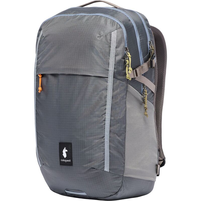 ■ブランド Cotopaxi (コートパクシー)■商品名 Mente Cada Dia 32L Daypack■商品は海外よりお取り寄せの商品となりますので、お届けまで10日-3週間前後お時間頂いております。 ■ブランド・商品・デザインによって大きな差異がある場合があります。 ■あくまで平均的なサイズ表ですので「目安」として参考にしてください。 ■お届けの商品は1枚目のお写真となります。色展開がある場合、2枚目以降は参考画像となる場合がございます。 ■只今、一部を除くすべて商品につきまして、期間限定で送料無料となります。 ■スマートフォンで商品を見ているお客様につきまして、商品ページに御座います「かごに追加」のボタンを押して頂きますと、お取り寄せが可能なサイズが選択できます。 ※沖縄・離島・一部地域は追加送料(3,300円)が掛かります。