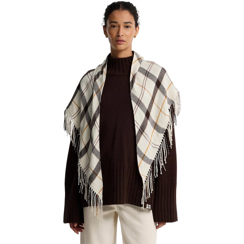 ■ブランド Barbour (バブアー)■商品名 Kirklees Tartan Scarf■商品は海外よりお取り寄せの商品となりますので、お届けまで10日-3週間前後お時間頂いております。 ■ブランド・商品・デザインによって大きな差異がある場合があります。 ■あくまで平均的なサイズ表ですので「目安」として参考にしてください。 ■お届けの商品は1枚目のお写真となります。色展開がある場合、2枚目以降は参考画像となる場合がございます。 ■只今、一部を除くすべて商品につきまして、期間限定で送料無料となります。 ■スマートフォンで商品を見ているお客様につきまして、商品ページに御座います「かごに追加」のボタンを押して頂きますと、お取り寄せが可能なサイズが選択できます。 ※沖縄・離島・一部地域は追加送料(3,300円)が掛かります。