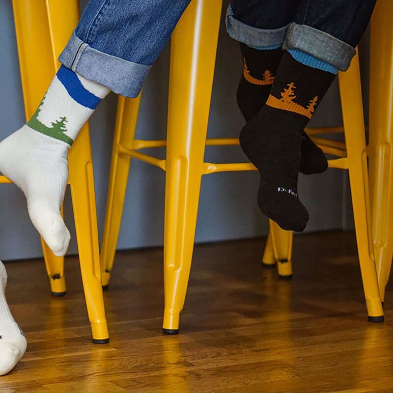 【送料無料】 ディフィート メンズ 靴下 アンダーウェア Woolie Boolie 6in Sock Chestnut Brown