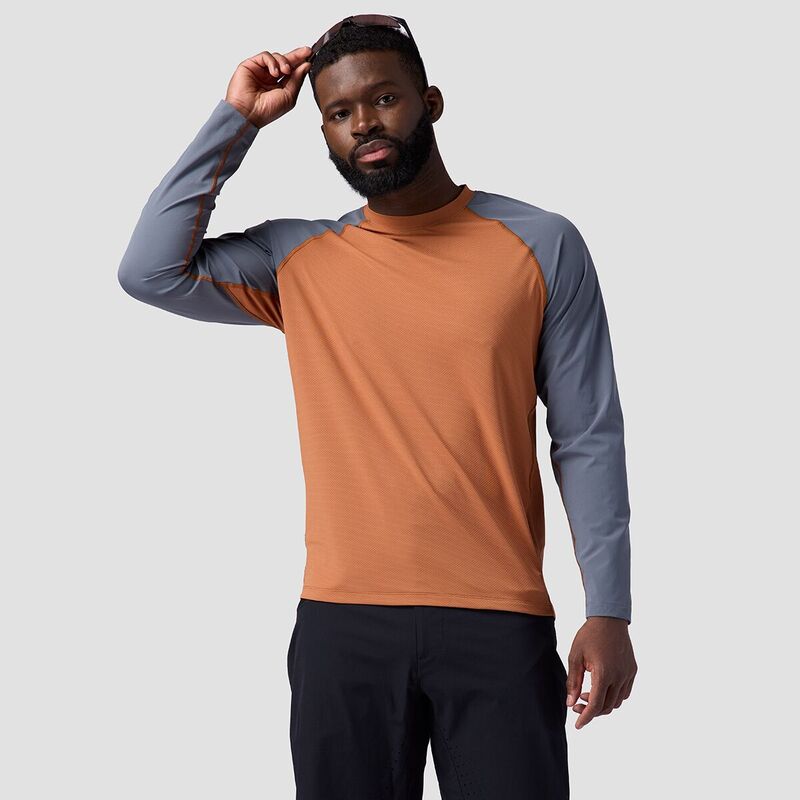 バックカントリー メンズ トップス Tシャツ エンパイア ジャージー 長袖 Backcountry Empire Long-Sleeve Jersey - Men's Sierra