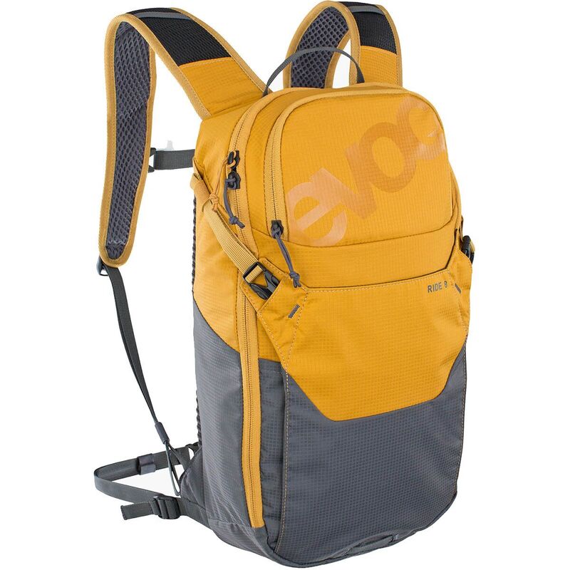 ̵ ܥå  Хåѥååå Хå Ride 8L Backpack + 2L Bladder Carb...