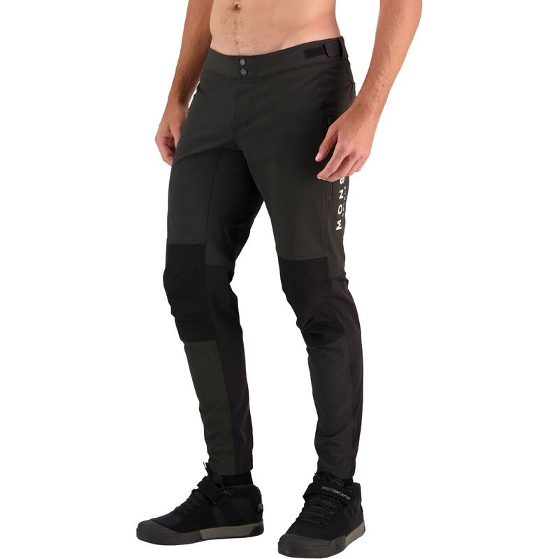 【送料無料】 モンスロイヤル メンズ ハーフパンツ・ショーツ ボトムス Momentum Bike Pant - Men's Black