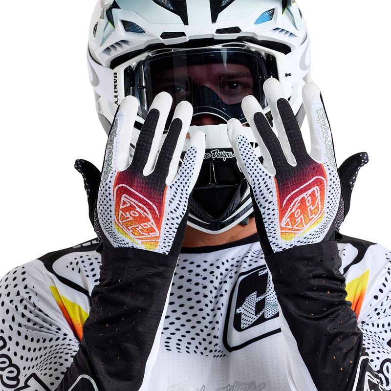 【送料無料】 トロイリーデザイン メンズ 手袋 アクセサリー Air Glove - Men's Optic Infra Red