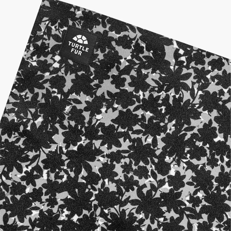【送料無料】 タートルファー メンズ マフラー・ストール・スカーフ アクセサリー Comfort Shell Totally Tubular Print Neck Gaiter Snowkist