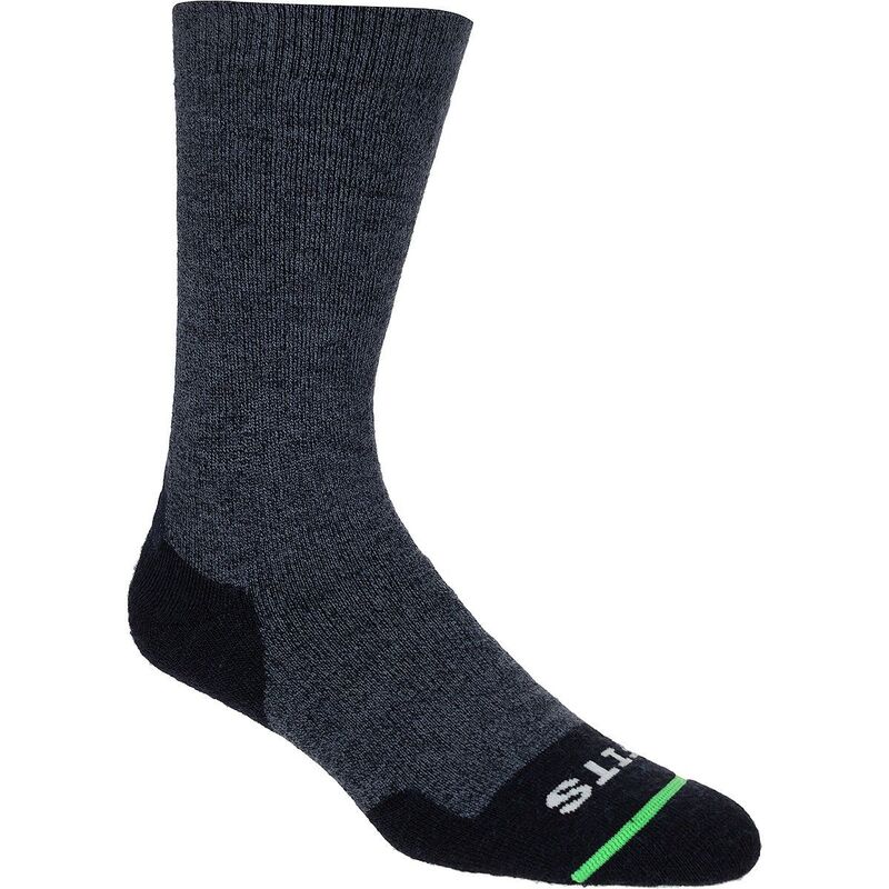 【送料無料】 フィッツ メンズ 靴下 アンダーウェア Medium Hiker Crew Socks Navy
