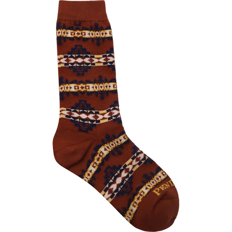 ■ブランド Pendleton (ペンドルトン)■商品名 Desert Dawn Cotton Crew Sock■商品は海外よりお取り寄せの商品となりますので、お届けまで2-3週間前後お時間頂いております。 ■ブランド・商品・デザインによって大きな差異がある場合があります。 ■あくまで平均的なサイズ表ですので「目安」として参考にしてください。 ■お届けの商品は1枚目のお写真となります。色展開がある場合、2枚目以降は参考画像となる場合がございます。 ■只今、一部を除くすべて商品につきまして、期間限定で送料無料となります。 ※沖縄・離島・一部地域は追加送料(3,300円)が掛かります。