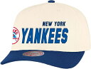 【送料無料】 ミッチェル&ネス レディース 帽子 アクセサリー Mitchell & Ness Adult New York Yankees White Cooperstown Big Time Snapback Hat