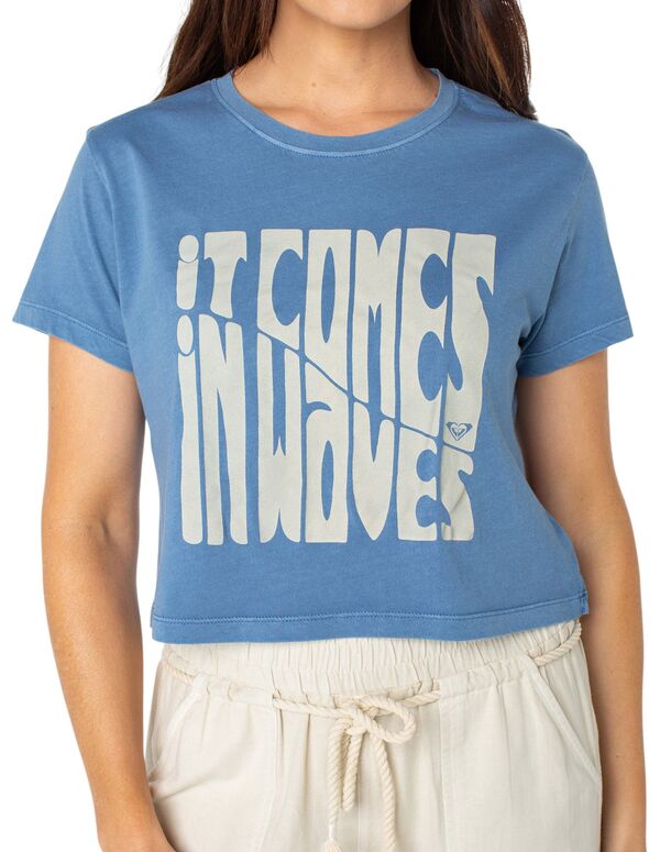 【送料無料】 ロキシー レディース Tシャツ トップス Roxy Women's Comes In Waves Cropped Short Sleeve T-Shirt Captains Blue
