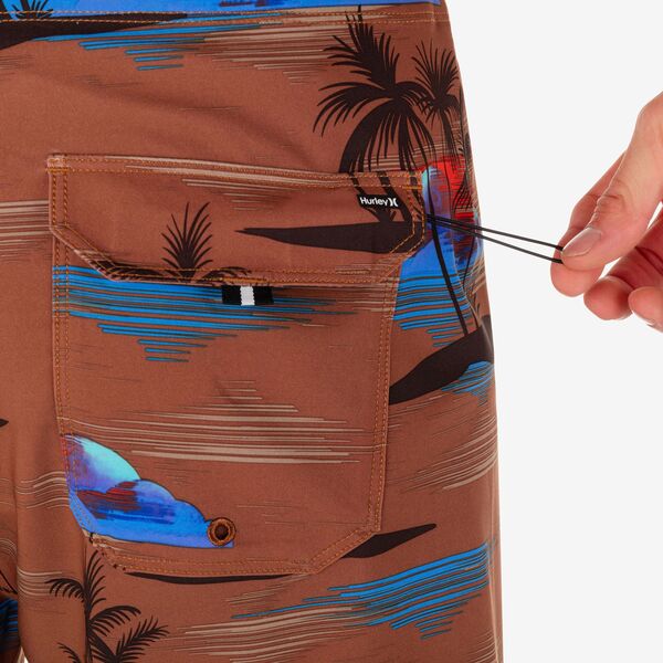 【送料無料】 ハーレー メンズ ハーフパンツ・ショーツ 水着 Hurley Men's Phantom Eco Weekender Boardshorts Bronzed