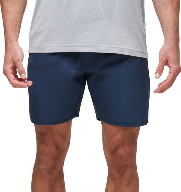 【送料無料】 トラビスマヒュー メンズ ハーフパンツ・ショーツ ボトムス TravisMathew Men's Wanderlust Elastic-Waist Golf Shorts Mood Indigo