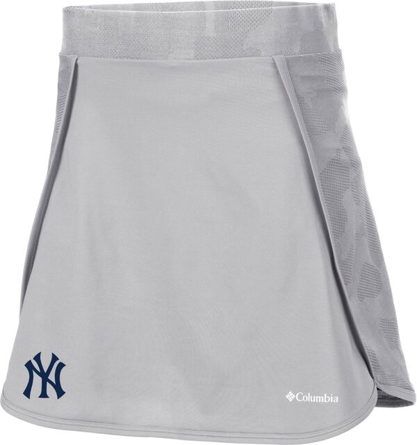 【送料無料】 コロンビア レディース スカート ボトムス Columbia Women's New York Yankees Omni-Wick Up Next Skort Gray