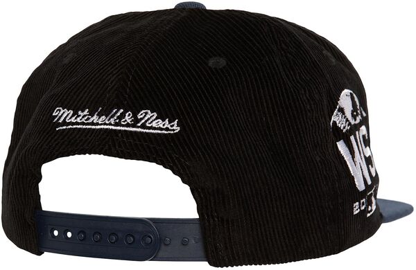 【送料無料】 ミッチェル&ネス メンズ 帽子 アクセサリー Mitchell & Ness Adult Atlanta Braves Black Deadstock Snap Cap