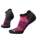 【送料無料】 スマートウール メンズ 靴下 アンダーウェア Smartwool Women's Run Zero Cushion Stripe Low Ankle Sock Power Pink