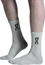 【送料無料】 オンジー レディース 靴下 アンダーウェア On Unisex Logo Crew Socks - 3 Pack Heather Gray(4)