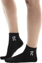【送料無料】 オンジー メンズ 靴下 アンダーウェア On Adult Logo Quarter Socks - 3 Pack Black(4)