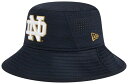 【送料無料】 ニューエラ レディース 帽子 アクセサリー New Era Adult Notre Dame Fighting Irish Navy Digi B...