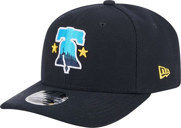 ■帽子サイズ USサイズ｜頭囲 S/M｜約57cm M/L｜約59cm ■ブランド New Era (ニューエラ)■商品名 New Era Adult Philadelphia Phillies 2025 City Connect 9Seventy Adjustable Stretch-Snap Hat■商品は海外よりお取り寄せの商品となりますので、お届けまで10日-3週間前後お時間頂いております。 ■ブランド・商品・デザインによって大きな差異がある場合があります。 ■あくまで平均的なサイズ表ですので「目安」として参考にしてください。 ■お届けの商品は1枚目のお写真となります。色展開がある場合、2枚目以降は参考画像となる場合がございます。 ■只今、一部を除くすべて商品につきまして、期間限定で送料無料となります。 ※沖縄・離島・一部地域は追加送料(3,300円)が掛かります。